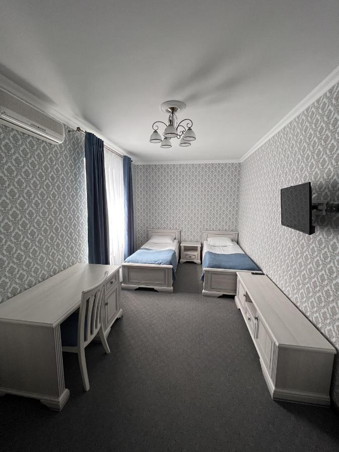 Zolotoy Fazan Hotel Mykolaiv Exterior foto